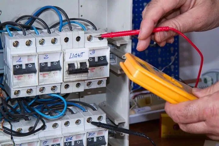 Testing circuit breakers with a multimeter
