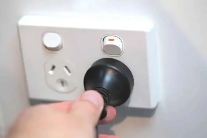 Plugging into a power point