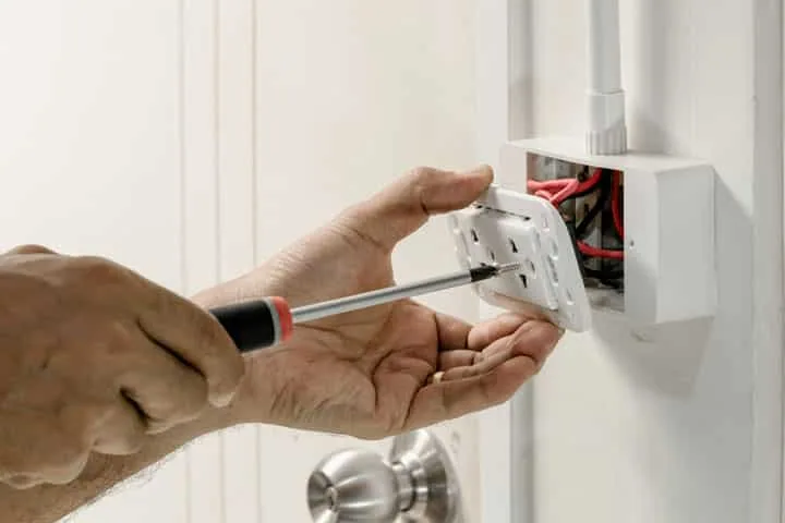 Why Do I Get Electric Shock From My Light Switch?